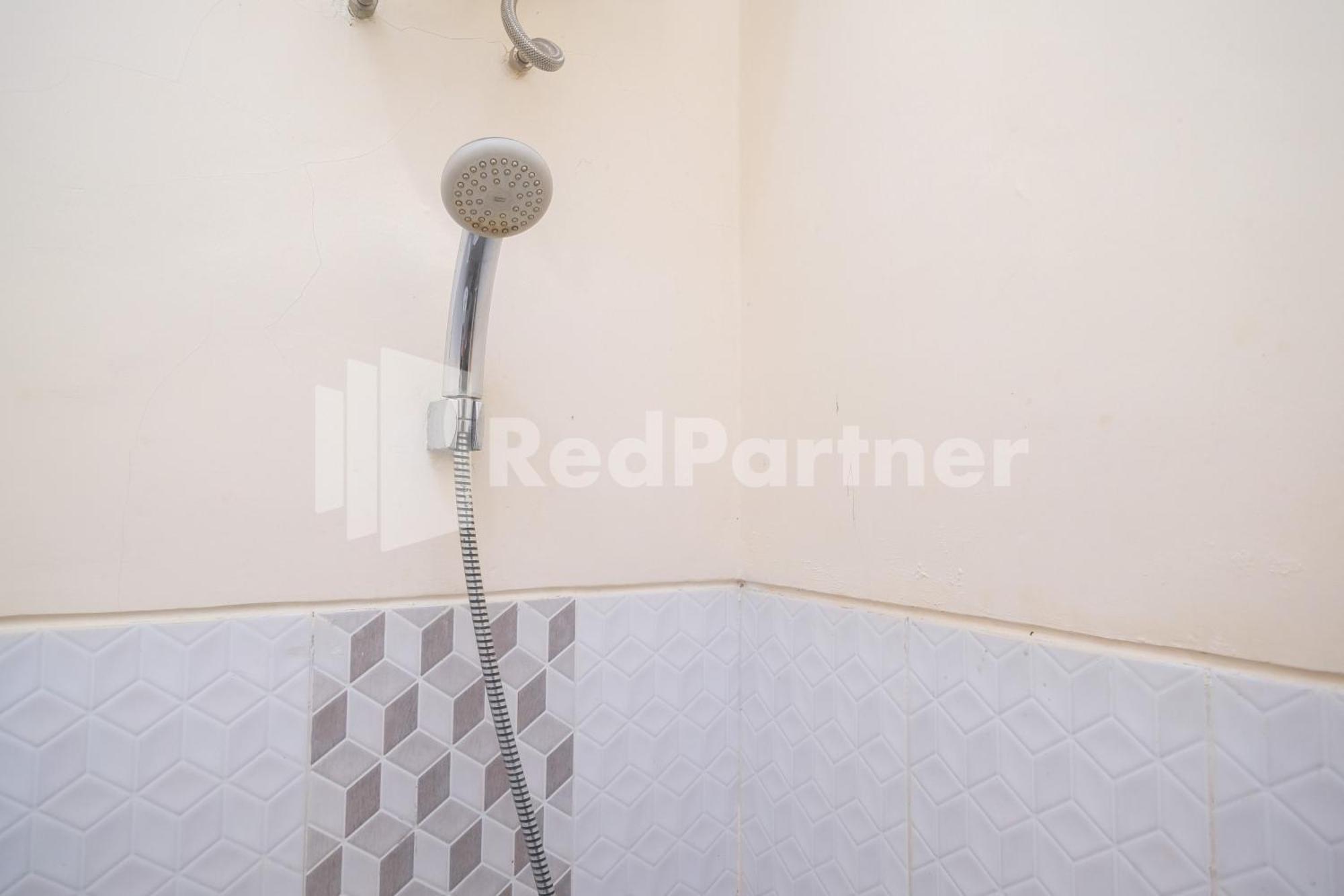 OYO 3930 Griya Loka Syariah Hotel Semarang Bagian luar foto