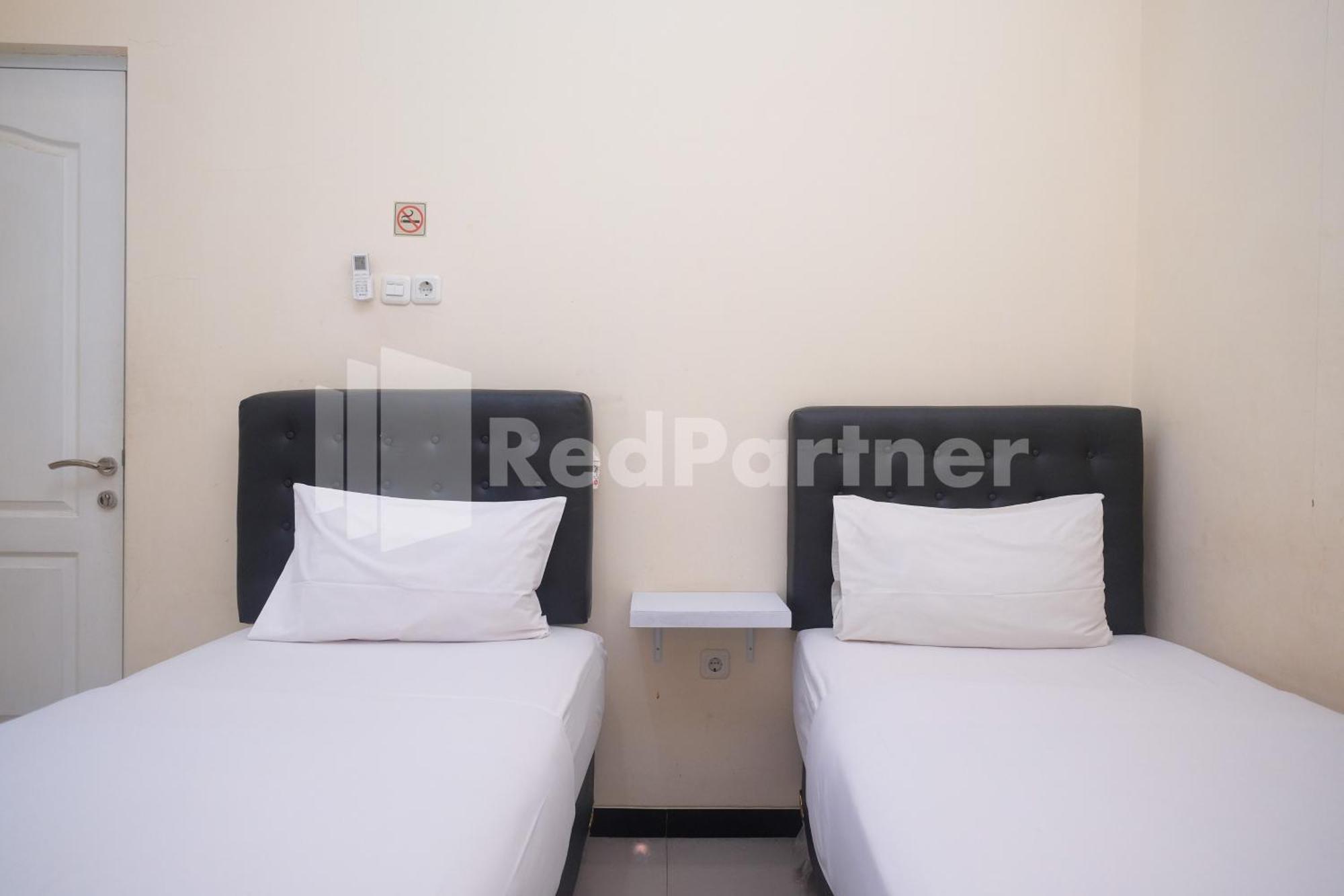 OYO 3930 Griya Loka Syariah Hotel Semarang Bagian luar foto